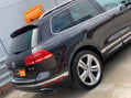 Volkswagen Touareg 3.0 TDI V6 R-Line Plus Tiptronic 4WD Euro 6 (s/s) 5dr 19