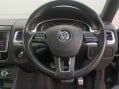Volkswagen Touareg 3.0 TDI V6 R-Line Plus Tiptronic 4WD Euro 6 (s/s) 5dr 57