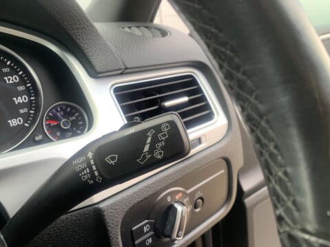 Volkswagen Touareg 3.0 TDI V6 R-Line Plus Tiptronic 4WD Euro 6 (s/s) 5dr 61