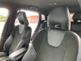 Volvo V40 2.0 D2 R-Design Euro 6 (s/s) 5dr 29