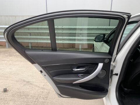 BMW 3 Series 2.0 320d M Sport Shadow Edition Auto Euro 6 (s/s) 4dr 57
