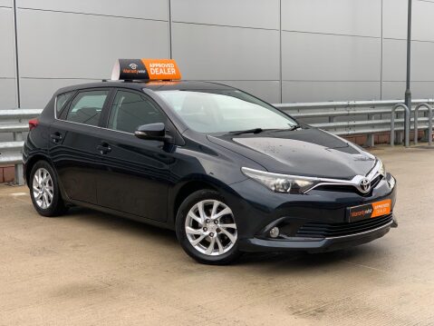 Toyota Auris 1.2 VVT-i Icon Euro 6 (s/s) 5dr 1