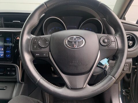 Toyota Auris 1.2 VVT-i Icon Euro 6 (s/s) 5dr 30