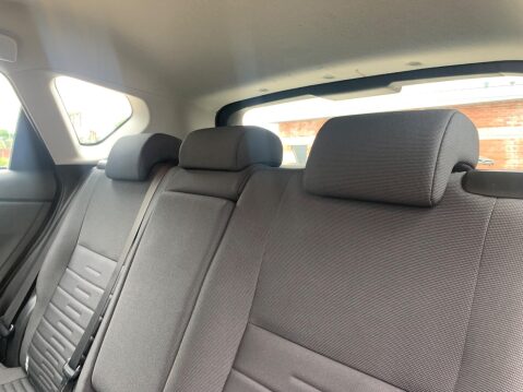 Toyota Auris 1.2 VVT-i Icon Euro 6 (s/s) 5dr 45