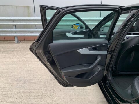 Audi A4 2.0 TDI ultra S line Euro 6 (s/s) 4dr 31
