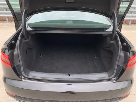 Audi A4 2.0 TDI ultra S line Euro 6 (s/s) 4dr 63