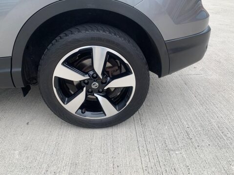 Nissan Qashqai 1.5 dCi n-tec+ 2WD Euro 6 (s/s) 5dr 18