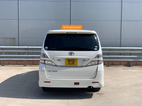 Toyota Vellfire AUTO 14