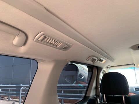 Toyota Vellfire AUTO 41