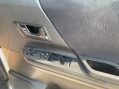 Toyota Vellfire AUTO 48