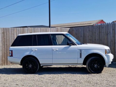 Land Rover Range Rover 4.4 Range Rover Vogue SE TDV8 Automatic 4WD 5dr - NATIONAL DELIVERY* 2