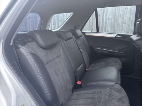 Mercedes-Benz M Class 5.0 ML 500 Sport Automatic 4WD LPG Converted 5dr - NATIONAL DELIVERY* 25