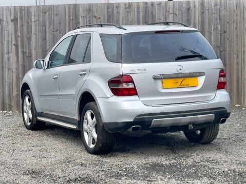 Mercedes-Benz M Class 5.0 ML 500 Sport Automatic 4WD LPG Converted 5dr - NATIONAL DELIVERY* 7