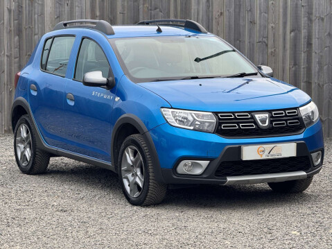 Dacia Sandero 1.5 Sandero Stepway Laureate dCi 5dr - NATIONAL DELIVERY* 13