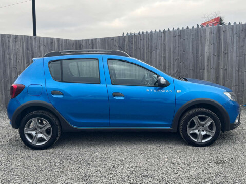 Dacia Sandero 1.5 Sandero Stepway Laureate dCi 5dr - NATIONAL DELIVERY* 2