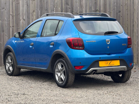 Dacia Sandero 1.5 Sandero Stepway Laureate dCi 5dr - NATIONAL DELIVERY* 7
