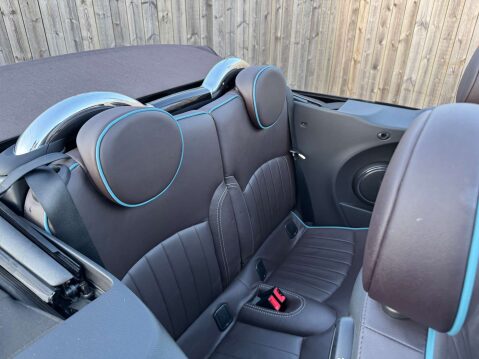 Mini Convertible 1.6 Cooper Highgate 2dr - NATIONAL DELIVERY* 25