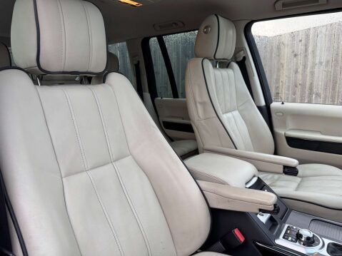 Land Rover Range Rover 3.6 Range Rover Westminster TDV8 Automatic 4WD 5dr - NATIONAL DELIVERY* 17