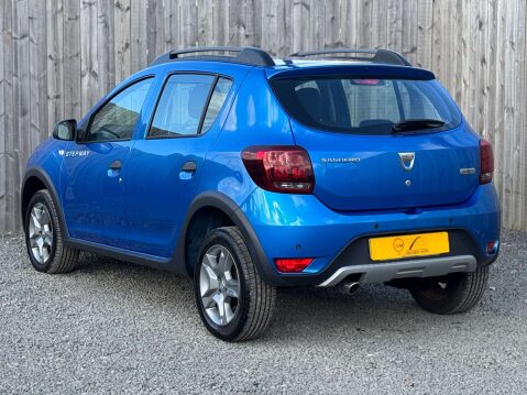 Dacia Sandero 1.5 Sandero Stepway Laureate dCi 5dr - NATIONAL DELIVERY* 7