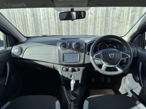 Dacia Sandero 1.5 Sandero Stepway Laureate dCi 5dr - NATIONAL DELIVERY* 30