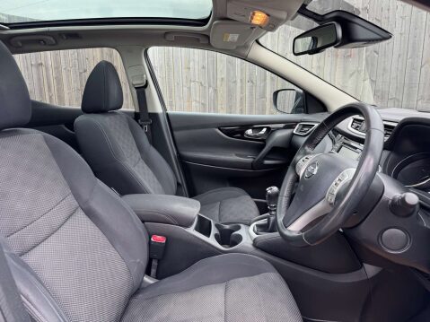 Nissan Qashqai 1.5 Qashqai Acenta Premium dCi 5dr - NATIONAL DELIVERY* 16