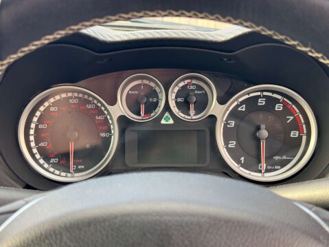 Alfa Romeo Mito 1.4 Mito Quadrifoglio Verde MultiAir TB Semi-Automatic 3dr - NATIONAL DELIV 36