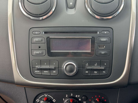 Dacia Sandero 1.5 Sandero Stepway Ambiance dCi 5dr - NATIONAL DELIVERY* 38