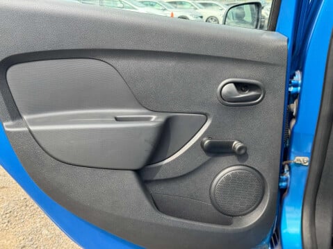Dacia Sandero 1.5 Sandero Stepway Ambiance dCi 5dr - NATIONAL DELIVERY* 44