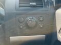 Vauxhall Zafira 1.8 Zafira Exclusive 5dr - NATIONAL DELIVERY* 37