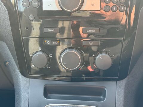 Vauxhall Zafira 1.8 Zafira Exclusive 5dr - NATIONAL DELIVERY* 41