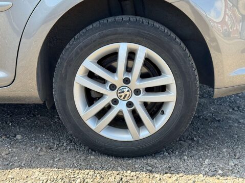 Volkswagen Touran 2.0 Touran SE TDI 5dr - NATIONAL DELIVERY* 48