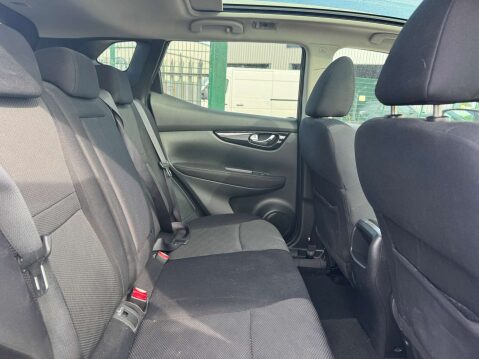 Nissan Qashqai 1.5 Qashqai N-Tec+ dCi 5dr - NATIONAL DELIVERY 17