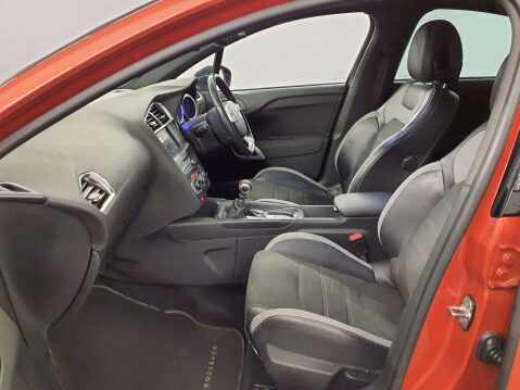 DS 4 1.6 DS4 Crossback Blue HDi S/S 5dr - NATIONAL DELIVERY* 10