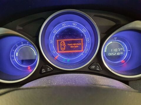 DS 4 1.6 DS4 Crossback Blue HDi S/S 5dr - NATIONAL DELIVERY* 13