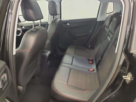 Peugeot 2008 1.6 2008 GT Line Blue HDi S/S 5dr - NATIONAL DELIVERY* 11