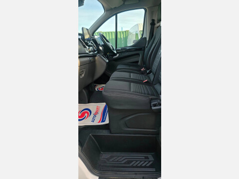 Ford Transit Custom 320 LIMITED DCIV L1 H1 AUTO 2.0 TDCI 130ps EU6 10