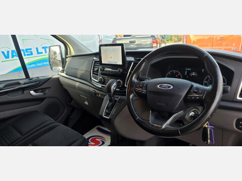 Ford Transit Custom 320 LIMITED DCIV L1 H1 AUTO 2.0 TDCI 130ps EU6 8