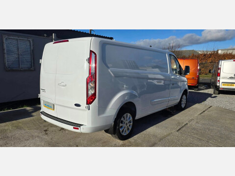 Ford Transit Custom LIMITED 300 L2 H1 2.0 TDCI 170PS EU6 AUTO 2