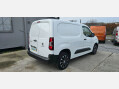 Peugeot Partner BLUEHDI PROFESSIONAL PREMIUM L1 H1 1.5 HDI 100ps EU6 NAV 6 SPEED 2