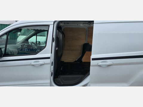 Ford Transit Connect SPORT 250 L1 H1 1.5 TDCI 100PS EU6 22