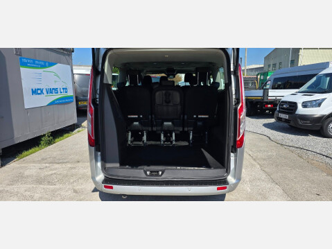 Ford Tourneo Custom tourneo titanium 320 L2 H1 9 SEATER 2.0 tdci 130ps eu6 auto 21