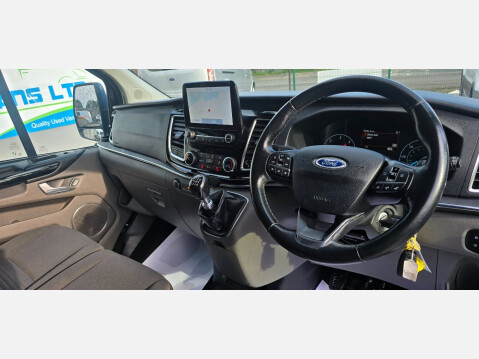 Ford Tourneo Custom 320 TITANIUM L2 H1 2.0 TDCI 130ps EU6 9