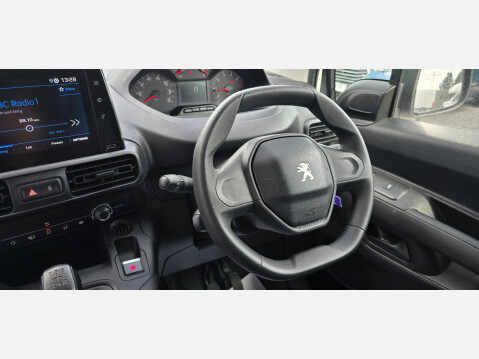 Peugeot Partner professional 1000 L1 H1 1.5 HDI 100ps EU6 15