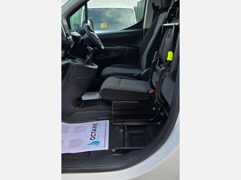Peugeot Partner professional 1000 L1 H1 1.5 HDI 100ps EU6 11