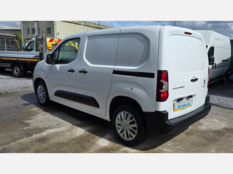 Peugeot Partner professional 1000 L1 H1 1.5 HDI 100ps EU6 3