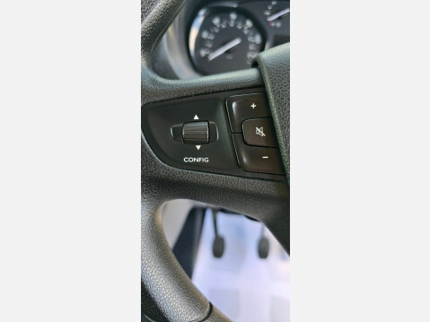 Vauxhall Vivaro sportive 2900 l2 h1 1.5d 100PS eu6 17