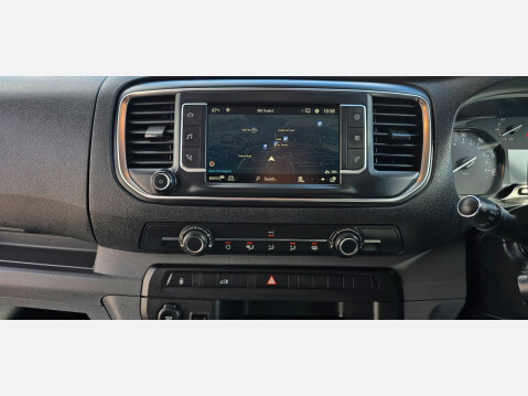 Vauxhall Vivaro sportive 2900 l2 h1 1.5d 100PS eu6 14