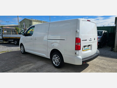 Vauxhall Vivaro sportive 2900 l2 h1 1.5d 100PS eu6 4