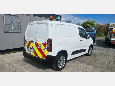 Peugeot Partner professional 1000 L1 H1 1.5HDI 100ps EU6 2
