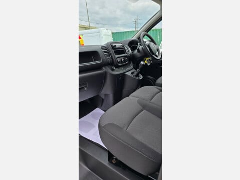 Renault Trafic SL28 BUSINESS PLUS ENERGY 2.0 DCI 120ps EU6 L1 H1 12